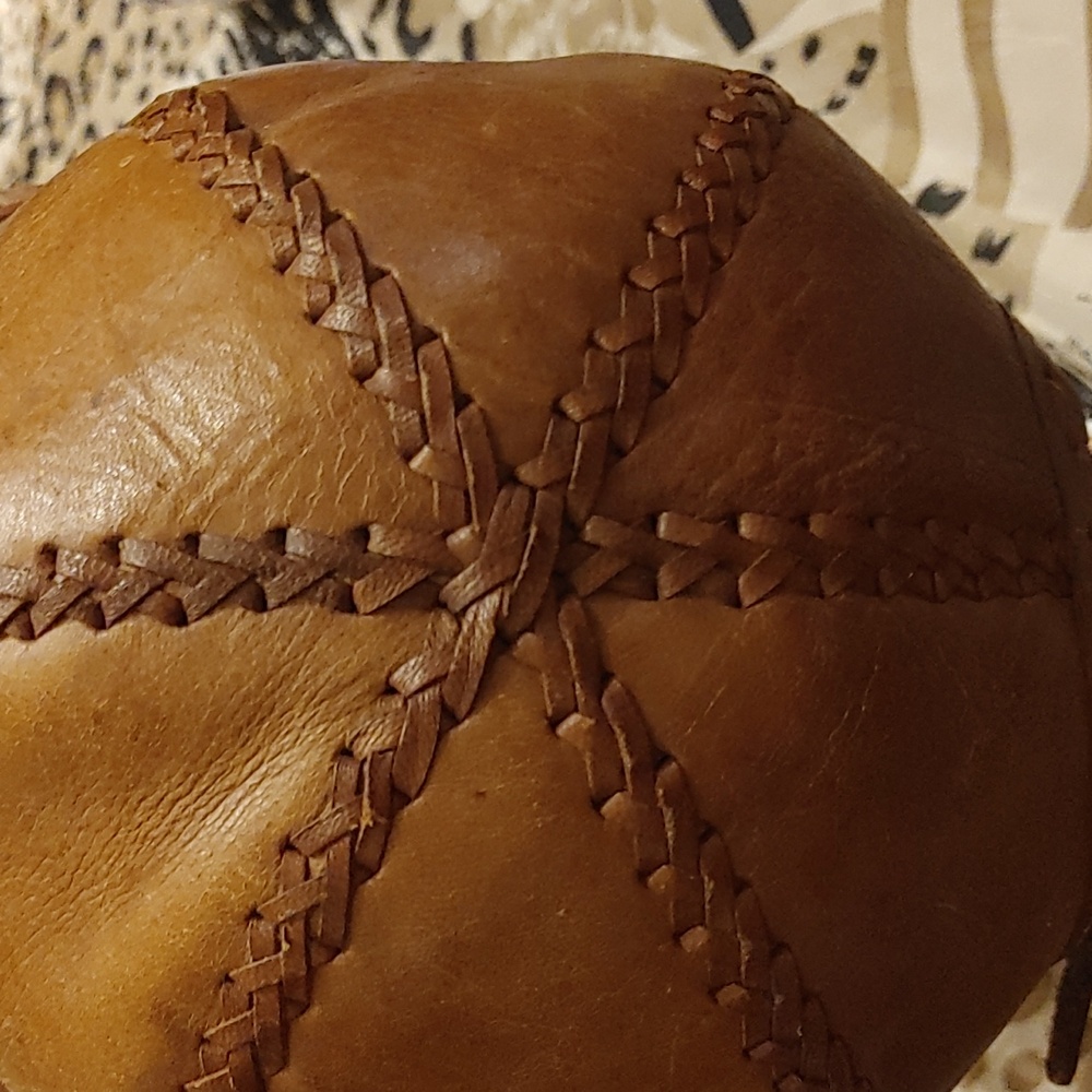 Vintage Leather Ball Cap - Picture 4 of 9